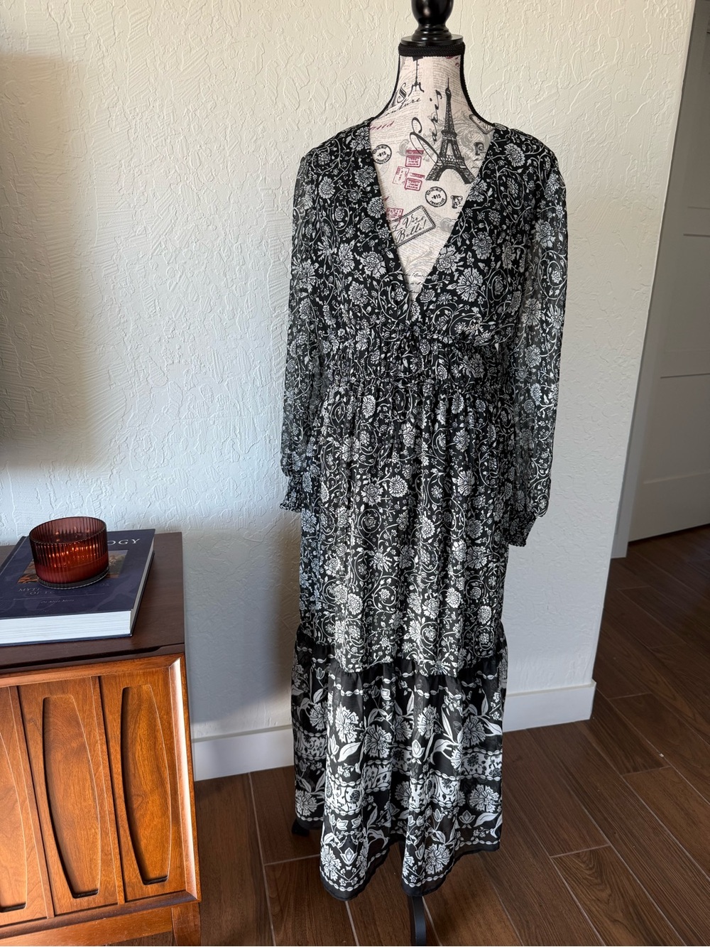 Old Navy Black and White Floral Maxi Dress